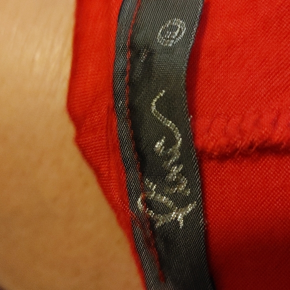 Red dress L but fits a small or med - Picture 5 of 5
